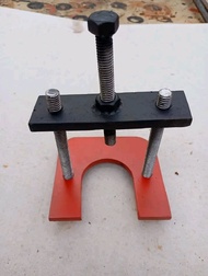TRECKER ARM MATIC alat pelepas velg roda matic