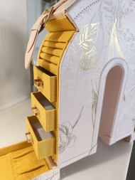 Lady M 2023 精美限量版月餅盒/首飾盒（沒有月餅）