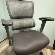 i-Rocks T07 NEO 人體工學辦公網椅 淺灰色