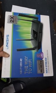 LINKSYS EA8100 AC2600 Router