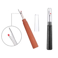 2 Pieces of Black Anti Slip Thread Remover Plastic Wood Handle Thread Remover DIY Craft Quilting and