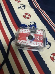 ［現貨］🇹🇭泰國7-11限定 絕版KitKat 防水底片相機