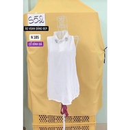 White chiffon blouse with stone collar.S52