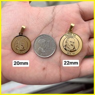 ⊙ ◧ ✔ Blessed Saint Padre Pio Necklace Healing Medallion (Original PVD 18k Italy Gold Vacuum Plated