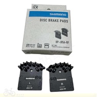 SHIMANO SSC Repair Center EBPJ05ARFA J05A-RF Resin Disc Brake Pad 1 Pair J05A-RF