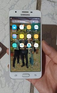 Điện thoại Samsung J5 prime Còn dùng màn ám