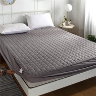 Mattress Cover Washable Bed Cover Queen Size Breathable Solid Color Mattress Cover Embossed Quilted King Mattress Protector