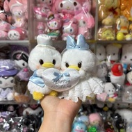 日版 DISNEY 豆豉眼 豆豆系列 Donald Duck 唐老鴨 & Daisy Duck Wedding 結婚 婚紗 擺設公仔 (size: ~ 17cm x 8cm x 13.5cmH)