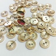 Contents: 100 Pcs Fan Buttons SR K 036 (Retail)