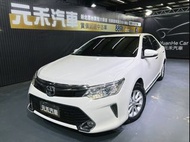 七代Toyota Camry 2.0尊爵版 汽油 象牙白(59)