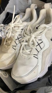 Nike RYZ365 孫芸芸 白鞋 運動鞋 增高
