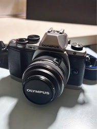 Olympus OM-D E-M10 mark 1 連鏡頭 可議價