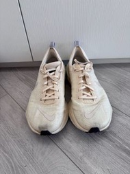 Nike ZoomX Invincible Run Flyknit