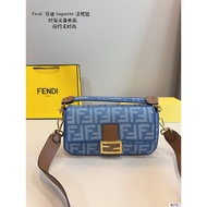 FENDI with Gift Box.Baguette Embroidered Baguette Baguette Bag Messenger Bag Shoulder Bag Handbag Wa
