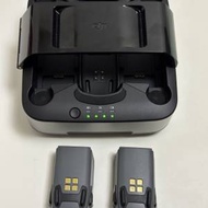 DJI Spark 便攜充電盒 + 兩個原廠電池