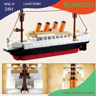 Titanic Building Blocks Assembled Toys 194pcs Building Block Compatible Lego Cruise Ship Model