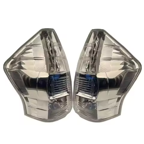 LED Automobile Taillights ForToyota Prius Alpha 2011-14 Brake Lights Turn Signals 8155047150 8155147