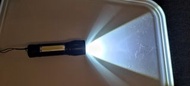 多功能LED手電筒