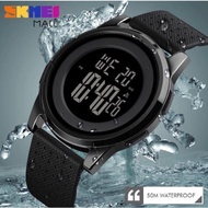 SKMEI 1502 MAN WATCH WATERPROOF