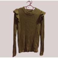 [Preloved] Lowrys Farm Women Knitwear Cute
