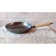 Cast iron Frying Pan