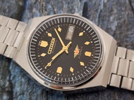 นาฬิกา vintage citizen automatic black dial หน้าปัด สีดำ หลักทอง จากปี 1970