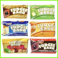 ◩ ◶ ◮ FUDGEE BARR CAKE BAR