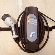 原裝BMW EV Charging cable 流動充電器 Type2 充電線5M長，方便不同環境IP44防水