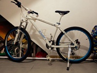 BMW Aluminium Mountain Bike 鋁合金單車