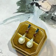 巴洛克水滴珍珠耳環