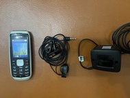 賣二手Nokia 1800手機，開到機有畫面，電池、免提、充電器全部原裝，狀態非常好$120有意pm
