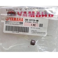 (1 biji ) Yamaha valve seal Y15 / Lc135 / FZ150 2S6-E2119-00