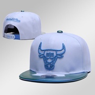 Vintage Style Chicago Bulls Snapback Cap Adjustable for Men Cap