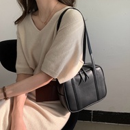 Fashion Genuine Niche One-Shoulder Pillow Bag Women 2025Aeta Deerskin Pattern Underarm Bag Sheepskin