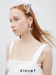 KLOSET Mini Pearls Clip-On Earrings (SS22-ACC003) ต่างหูมุขห้อยตัวK