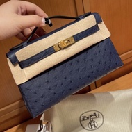 POCHETTE REAL OSTRICH NAVY BLUE SAPPHIRE GHW