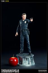 (現貨供應）Sideshow BenToy 魔鬼終結者2 T-1000 液態金屬人全身雕像照片SC-200184