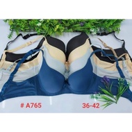 Triumph Bra with wire thin pad on hand size 36, 38, 40,42 Cap A& B