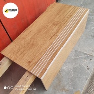 Granit tangga 30x60/20x60 Golden oakwood/indogress