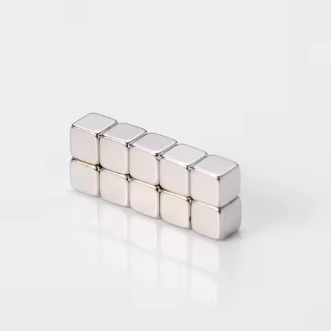 7x7x7mm Square magnets 7*7*7mm perfect for fridges, organizing office documents, and DIY projects 7m