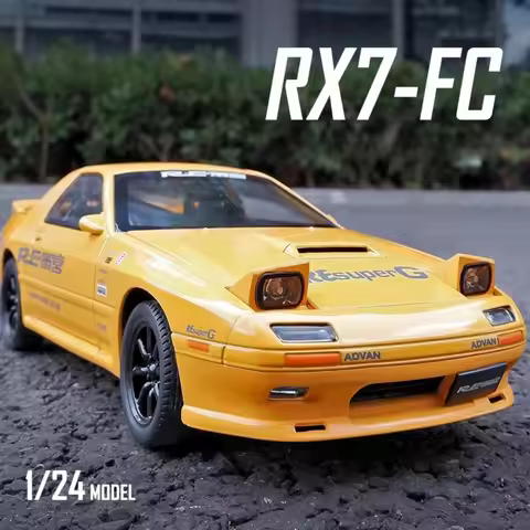 1:24 Initial D RX7-FC Street Car Model Miniature Toys Diecast Metal Shock Absorption Supercar Models