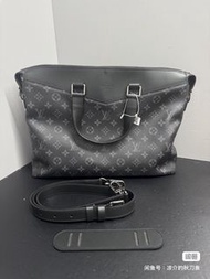 支持任驗！LV/路易威登 经典黑老花黑武士公文包 手提包 单肩包  尺寸40*28cm