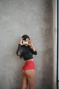 女性蕾絲內褲 - 性感內褲 - 開襠設計情趣內衣