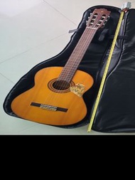 Guitar ( YAMAHA G-225 )