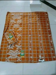 SARUNG BHS GBR GOLD SUTERA SPUNSILK 210