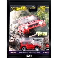 HOT WHEELS Terra Trek - Mitsubishi Pajero Evolution with Protector