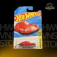 Hotwheels Porsche 911 model car with red keychain