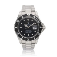 Rolex Submariner Reference 16610, a stainless steel automatic wristwatch with date, circa 2002