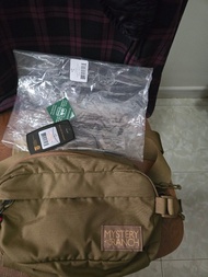 Mystery Ranch full moon Hip Monkey 腰包 卡其啡色