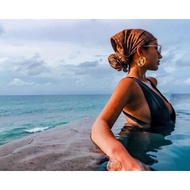 Square silk scarf 90x90cm